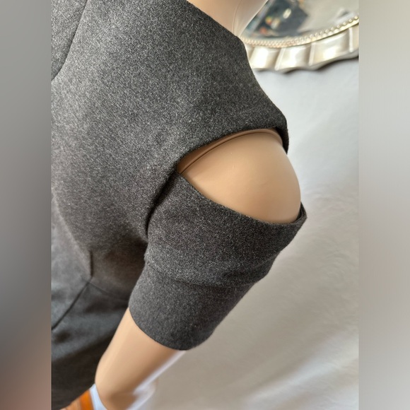 Banana Republic grey bodycon dress size 2 - Picture 3 of 12